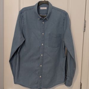 Everlane Chambray button down
